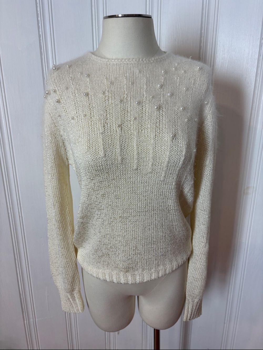Vintage MAGNOLIA Angora Pearl Embellished Cream Sweater w/ Puff Sleeves - Size L